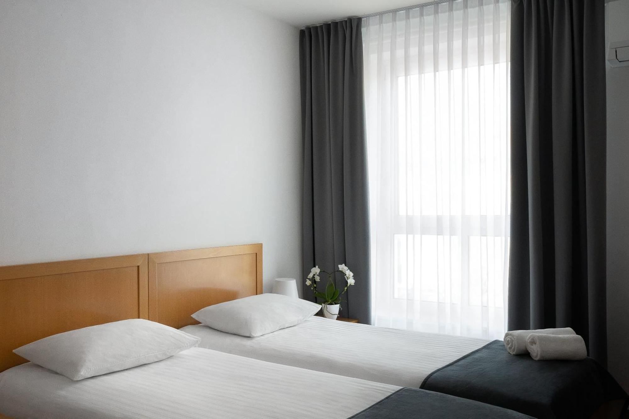 Hotel Tabor Sežana Dış mekan fotoğraf