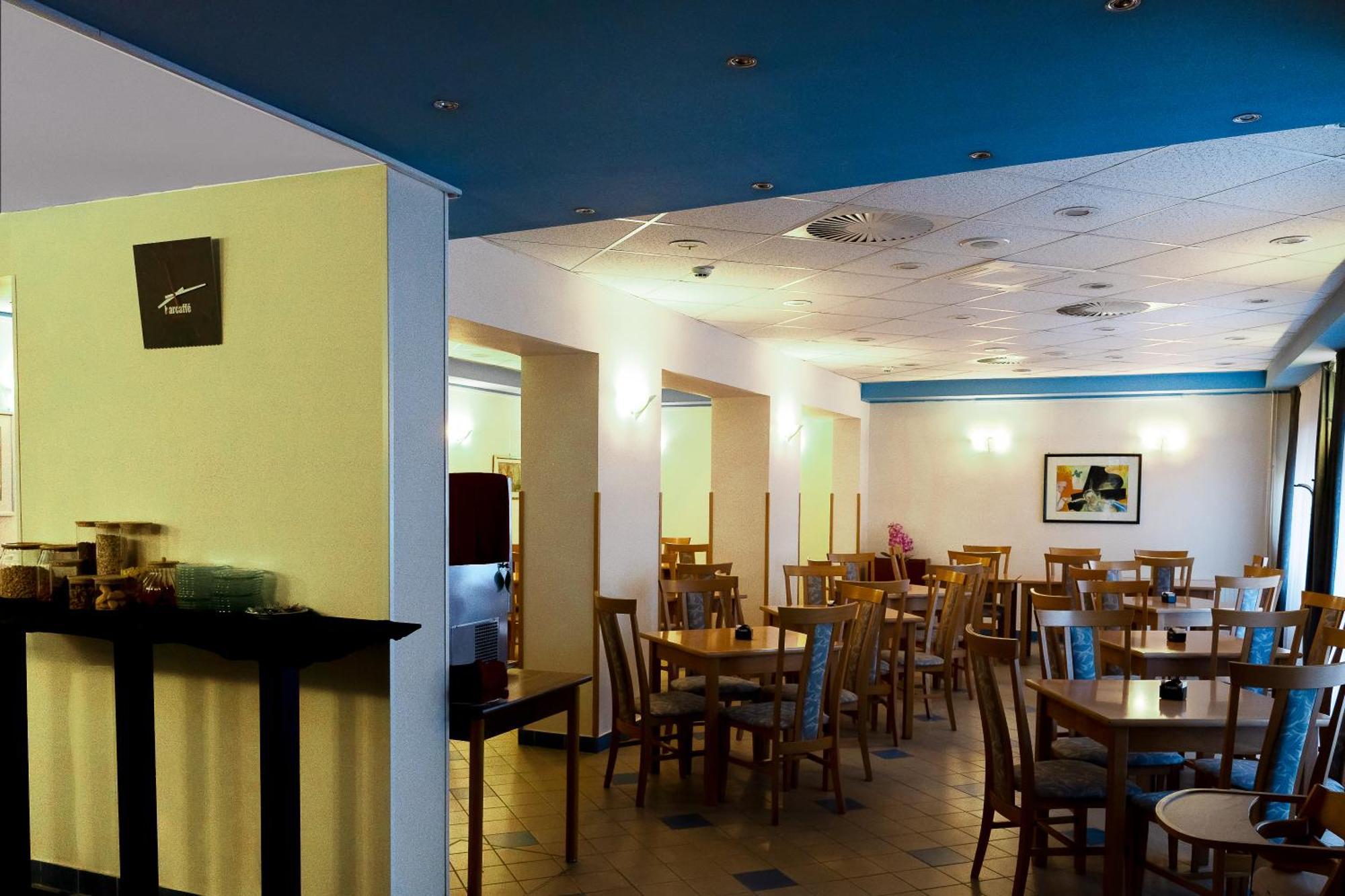 Hotel Tabor Sežana Dış mekan fotoğraf
