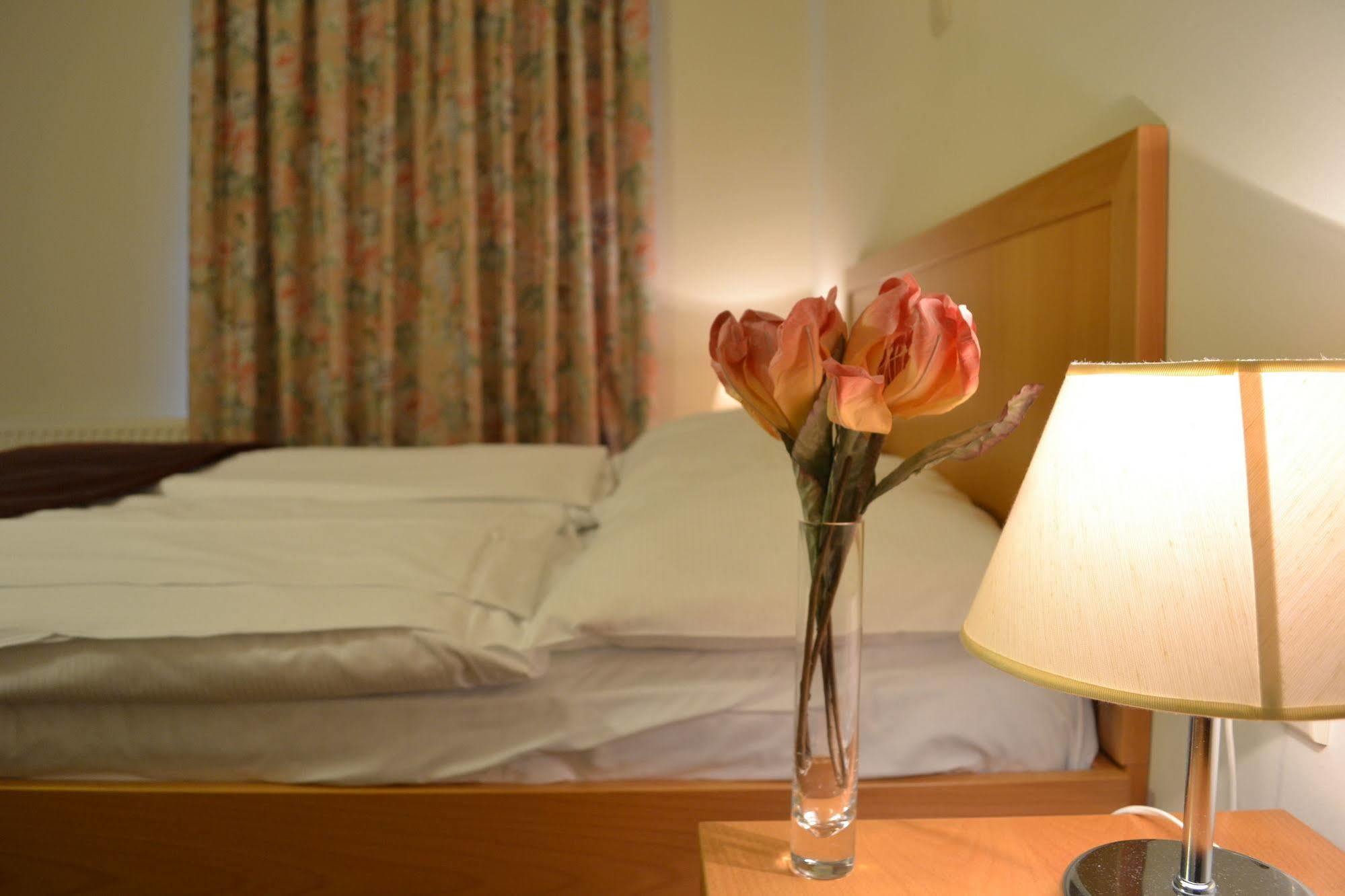 Hotel Tabor Sežana Dış mekan fotoğraf